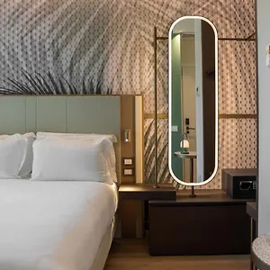 https://boutique-hotel-martini-17.it-lombardy.com